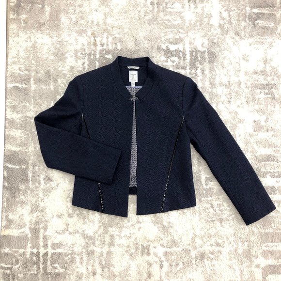 Tristan - Cropped Blazer with Patent Leather Detail - Picture 1 of 4